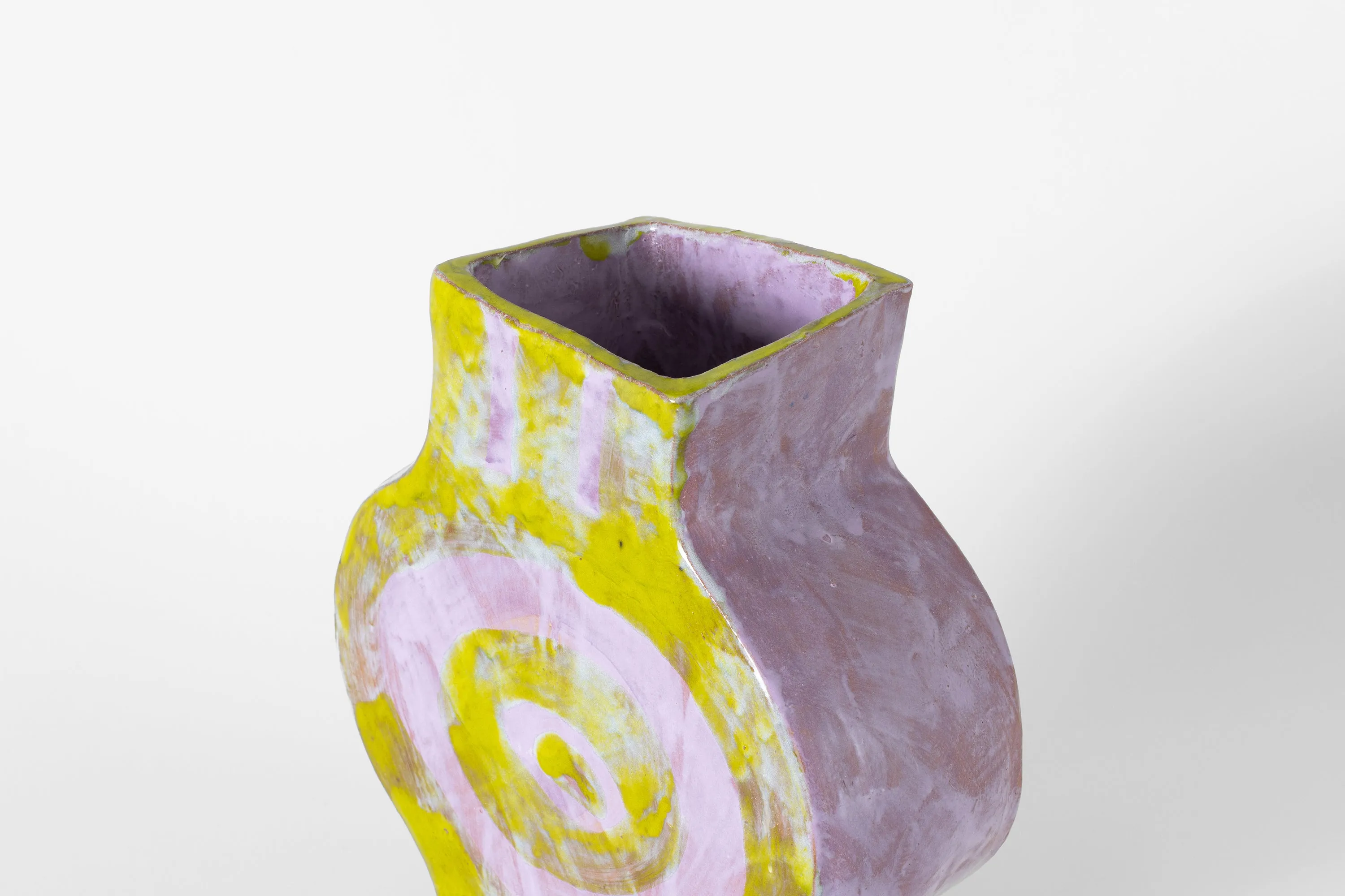 Alice Gavalet Hazel Vessel