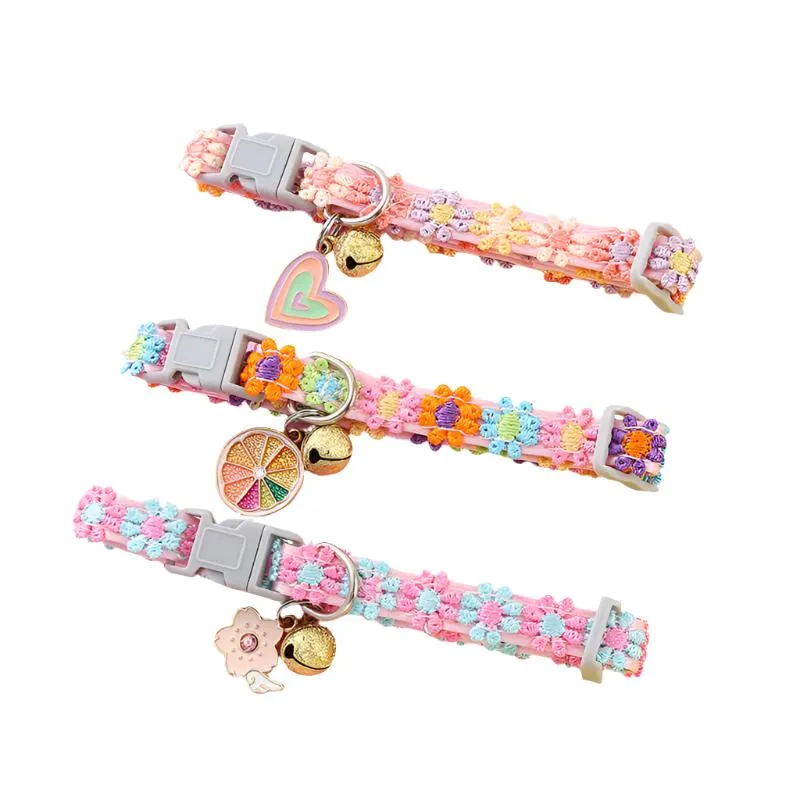 Charm Lace Handknit Flower Dog Collar