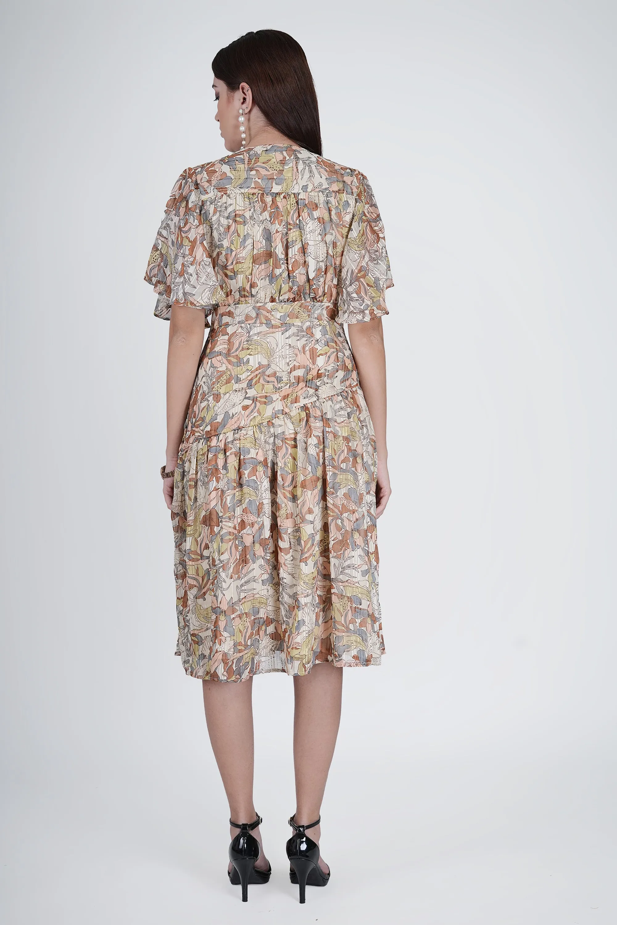 Chic Beige Printed Midi Dress with Pockets | VINTAGE