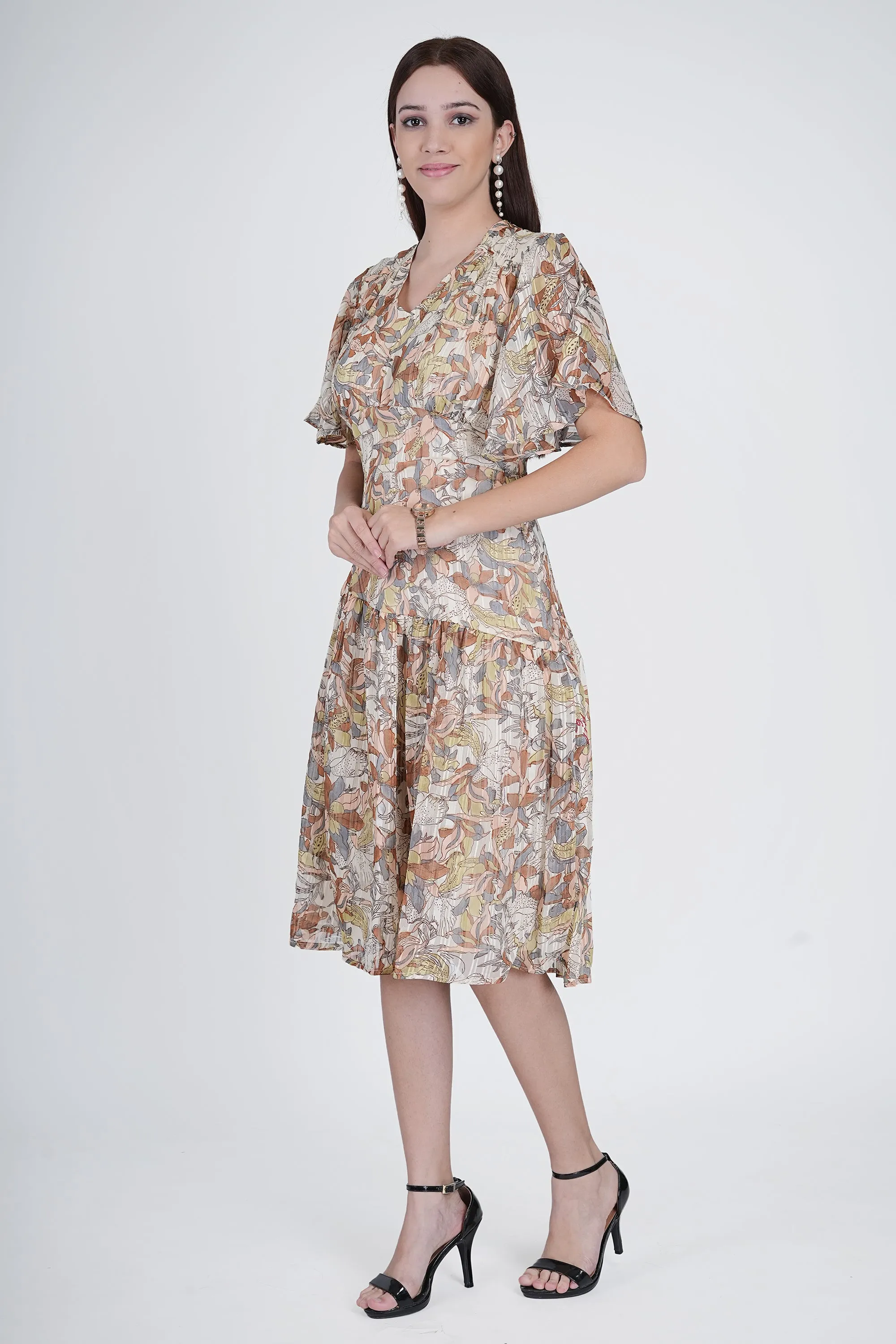 Chic Beige Printed Midi Dress with Pockets | VINTAGE