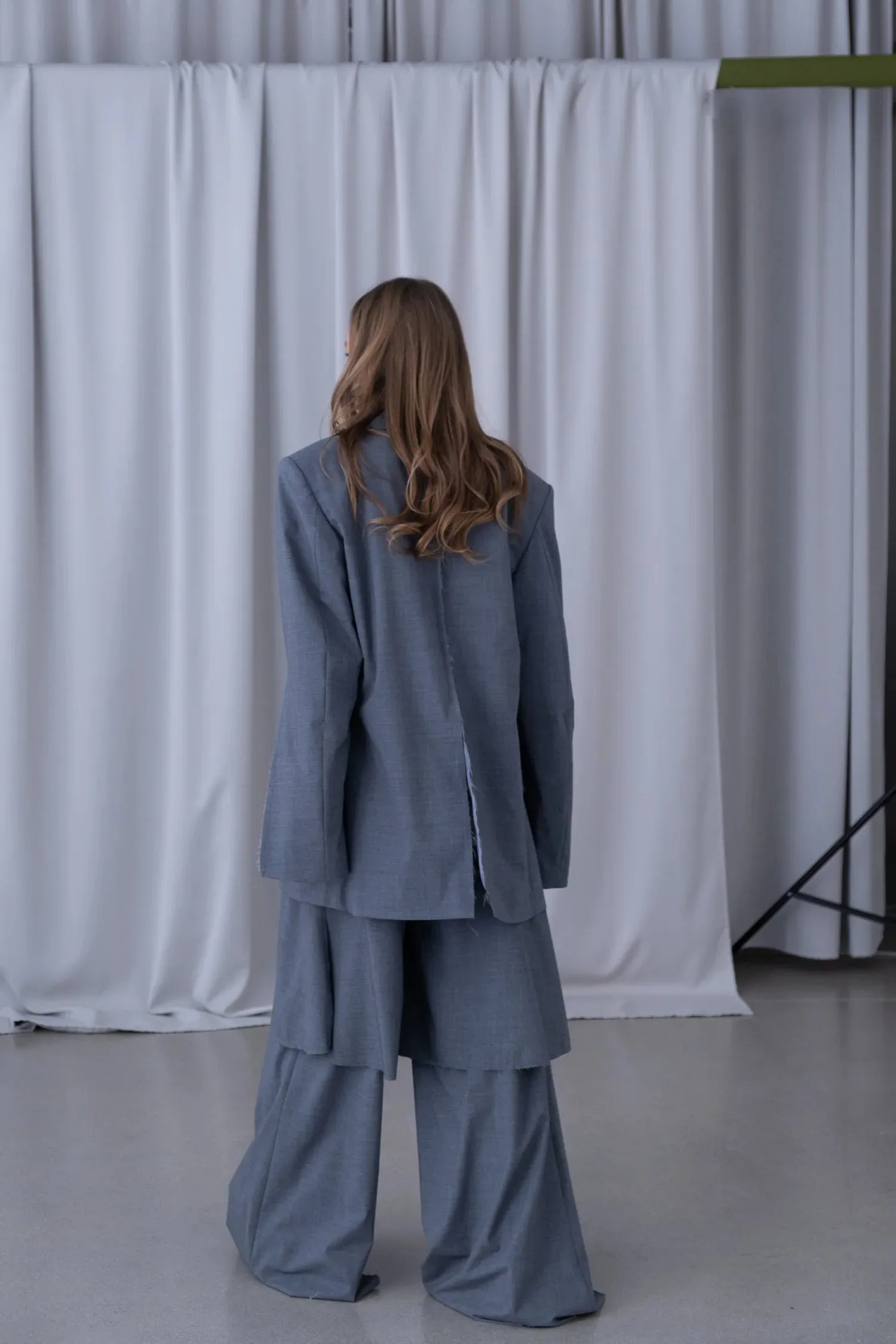 FRAY DECONSTRUCTED BLAZER GREY