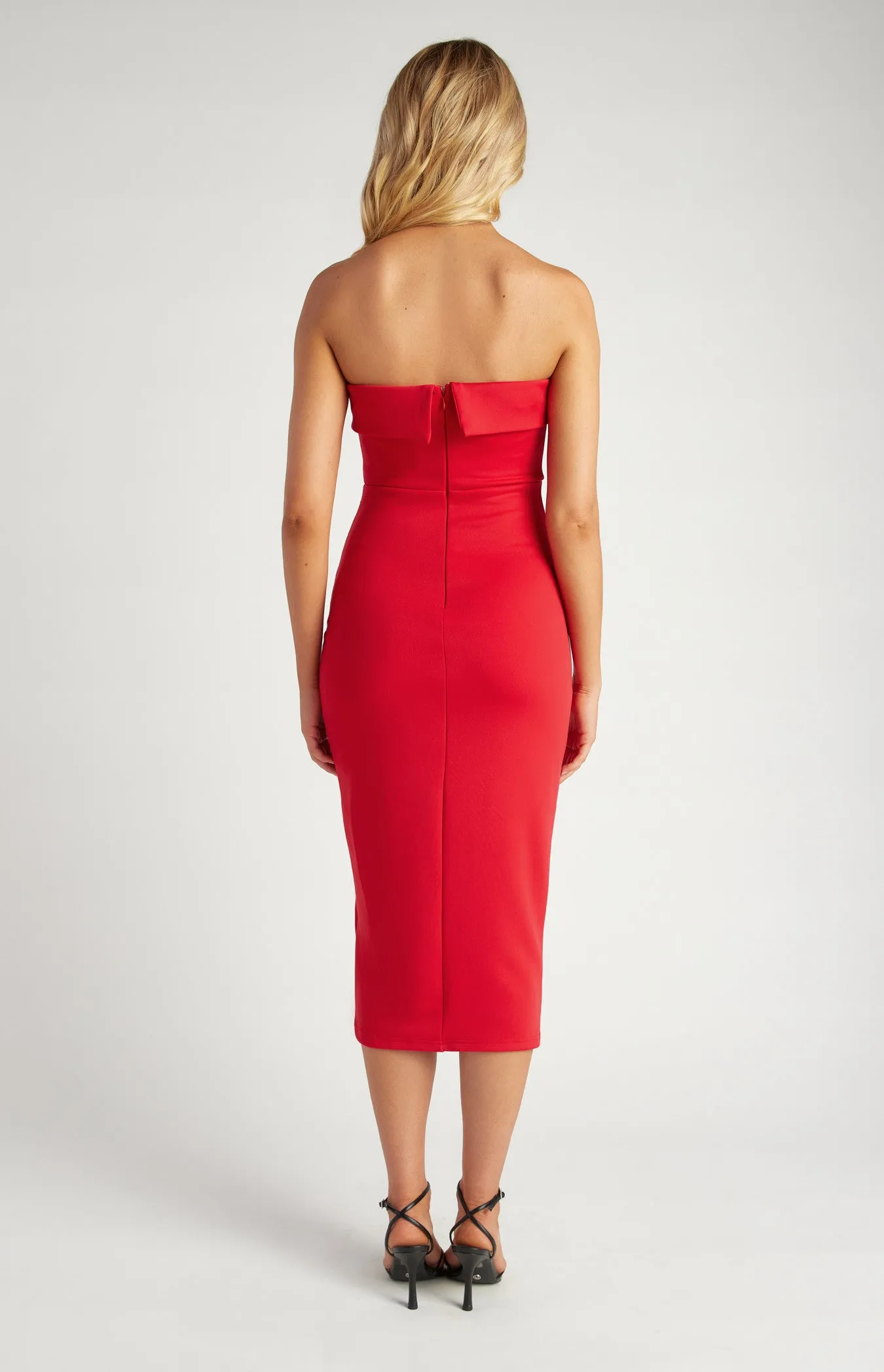 STYLE STATE STRAPLESS MIDI DRESS WITH PLEATED DETAIL RED